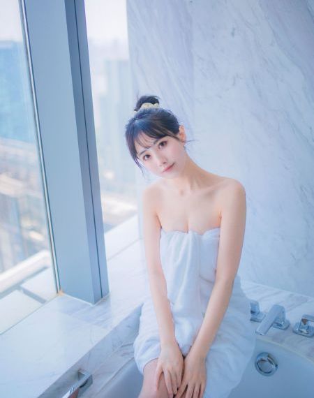 国产午夜精品福利在线_影视大全视频