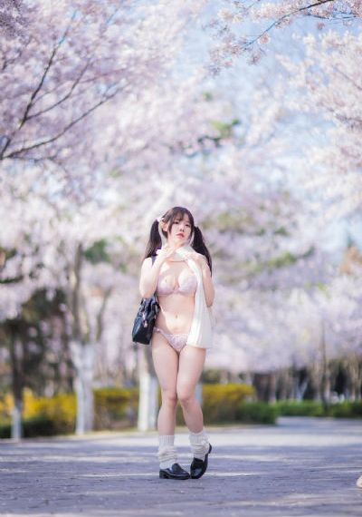 亚洲老少配hd另类_高清日本电影免费