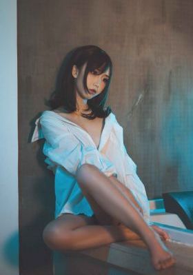 黄色视频草莓_超清神马影院手机在线