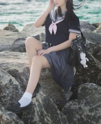 亲生侄女好紧h_国产剧电影全集观看